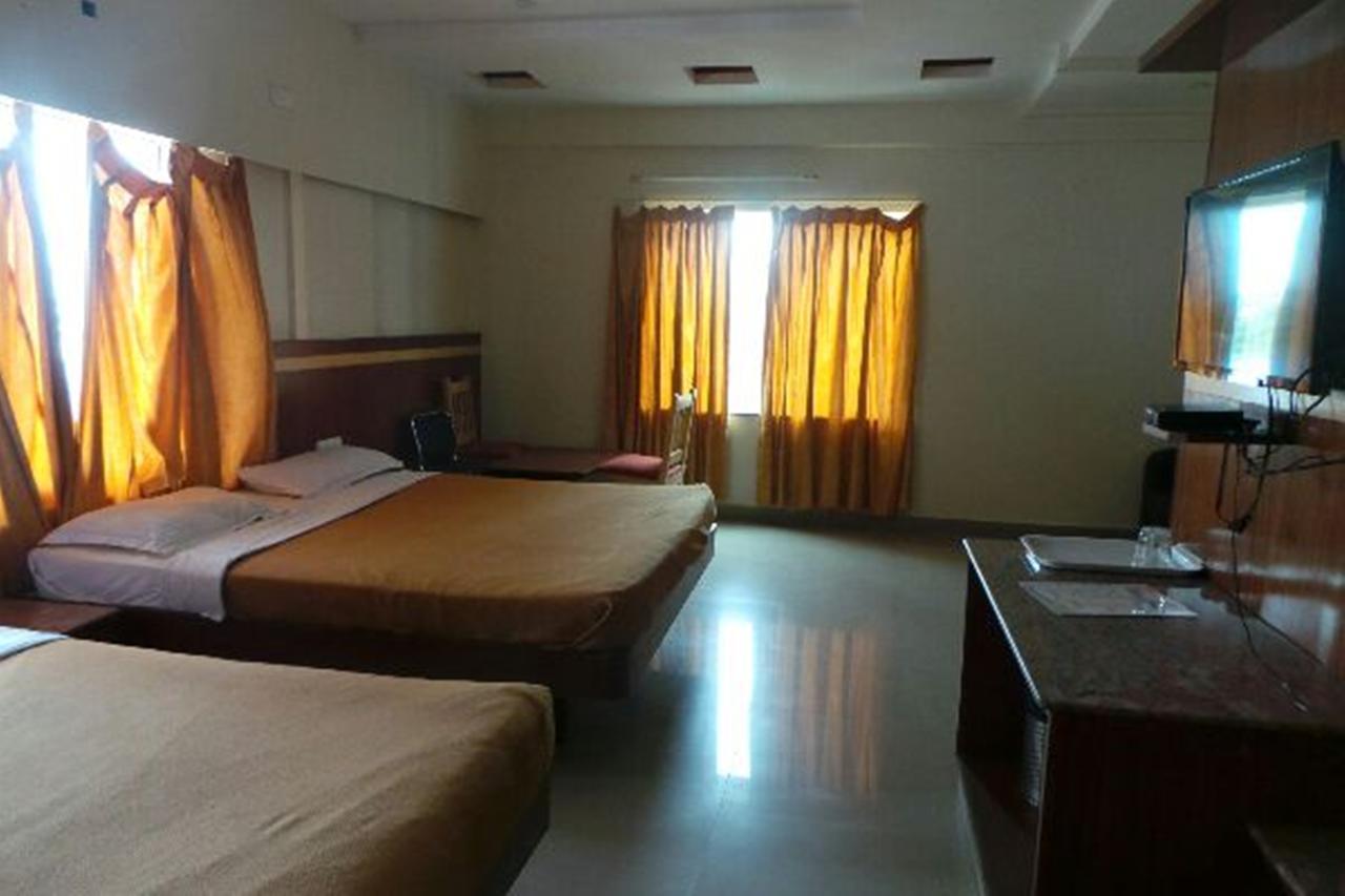 Mlc Gateway Deluxe Inn Bangalore Dış mekan fotoğraf